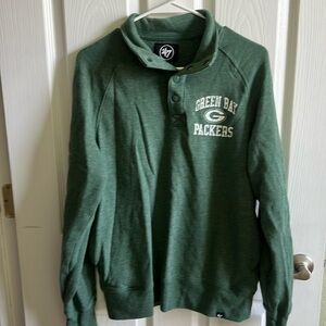 Men’s medium Green Bay Packers sweater